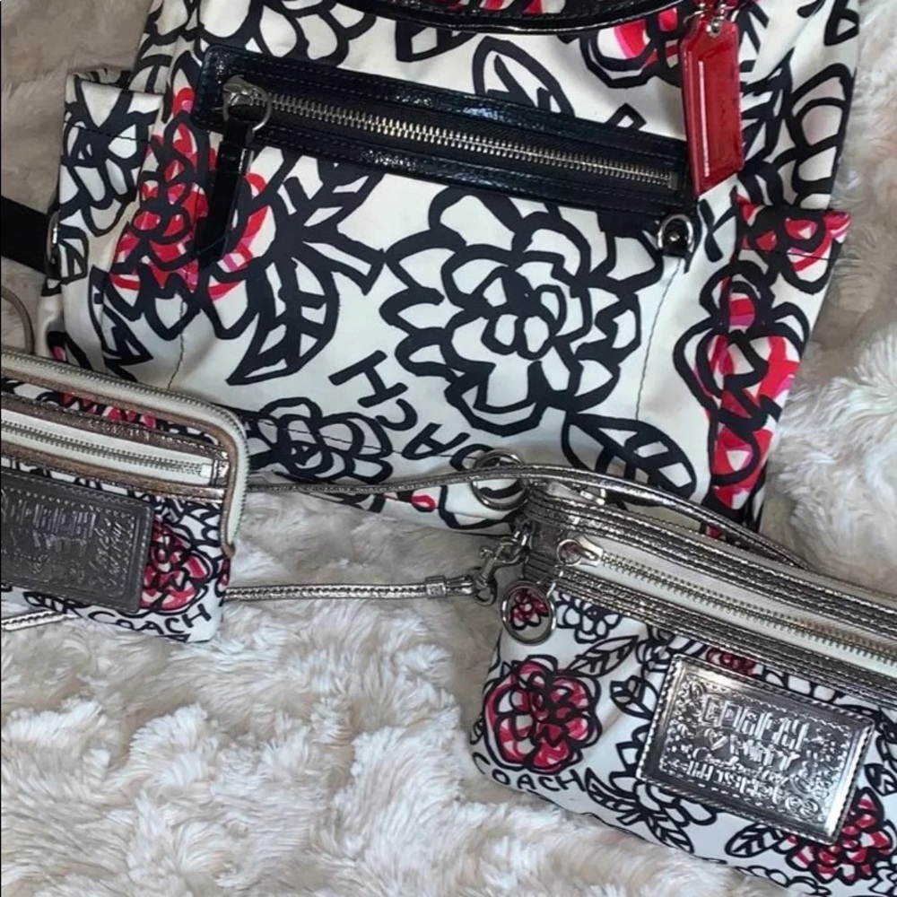 Coach Poppy Backpack 🎒 Bundle 🎒 - Picture 2 of 14